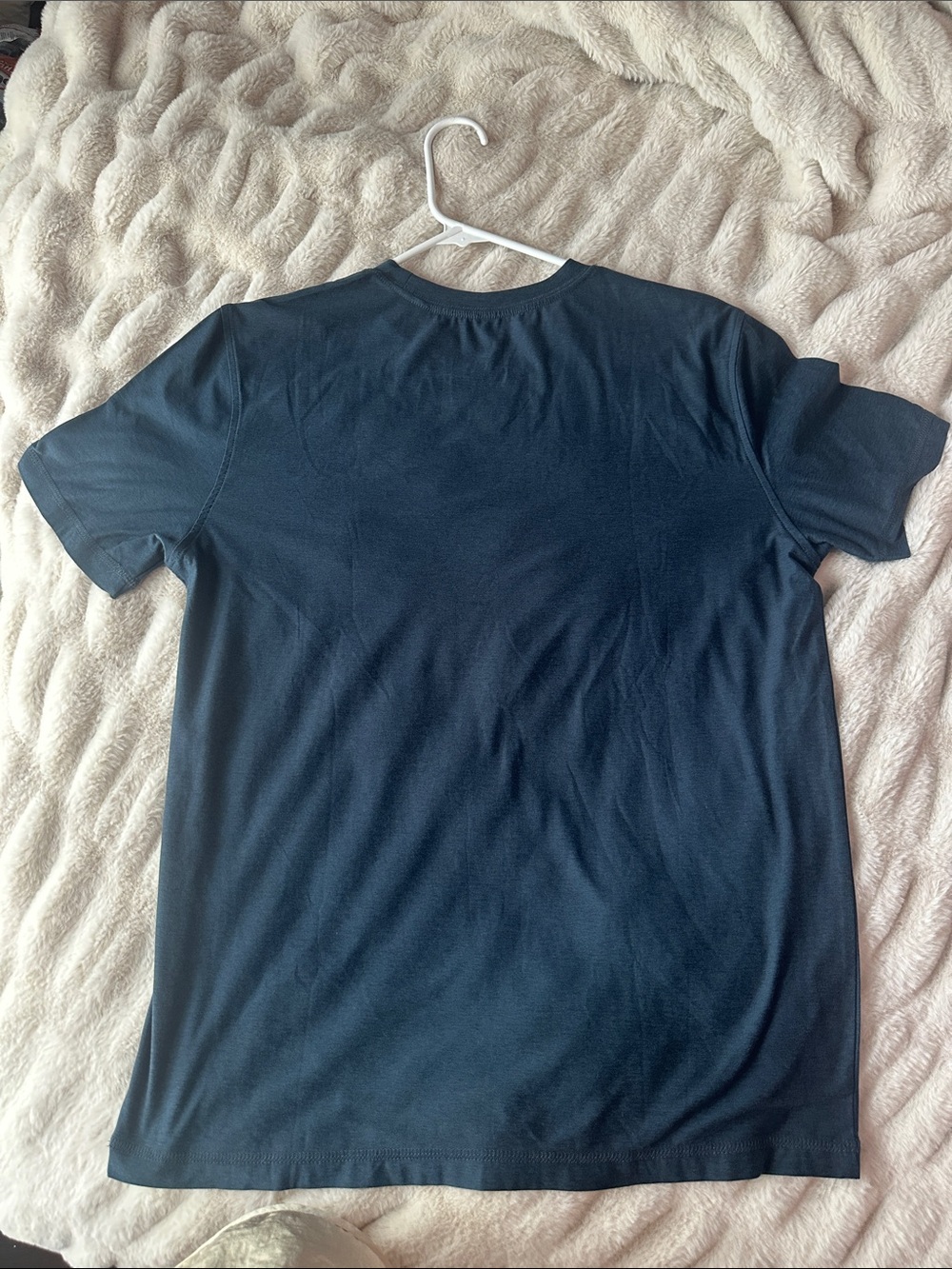 Men’s Vuori Navy Ponto Performance Tee Crew Neck T-Shirt - Picture 5 of 6